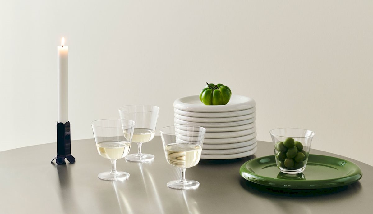 curve-stem-glass_curve-tumbler-glass_barro-plate_arcs-candleholder_1390x800 (1)